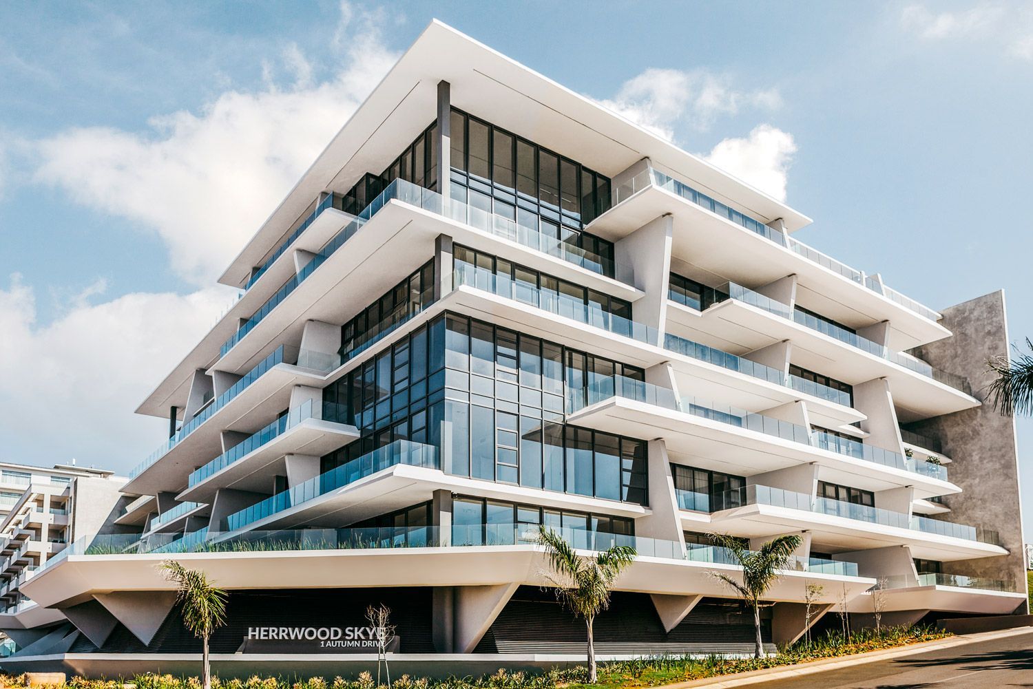 BRIDGE SHIP HOUSE「VISIONARY」 1st press Nelson Mandela Bridge Jozi - [Custom printed at R560/m²